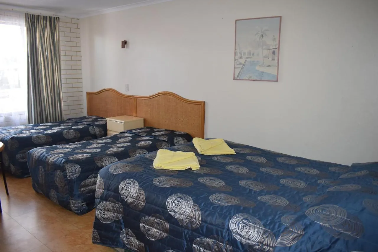 **  Queenslander Motel Gold Coast Australia